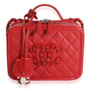 Chanel Red Quilted Lambskin Medium Filigree Vanity Case